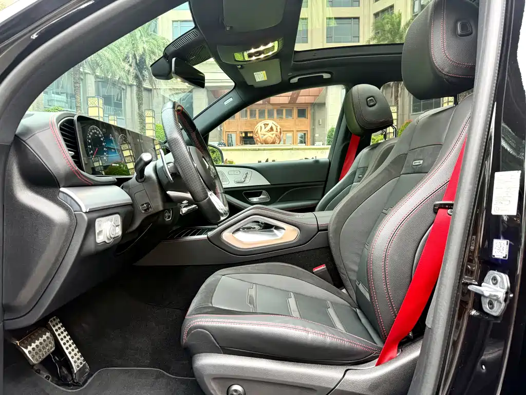 MERCEDES-BENZ GLE AMG