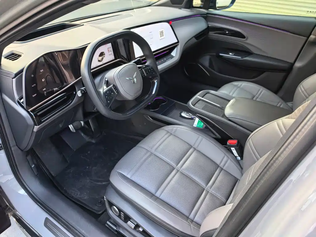 Hongqi EH7 2024 760 Pro+