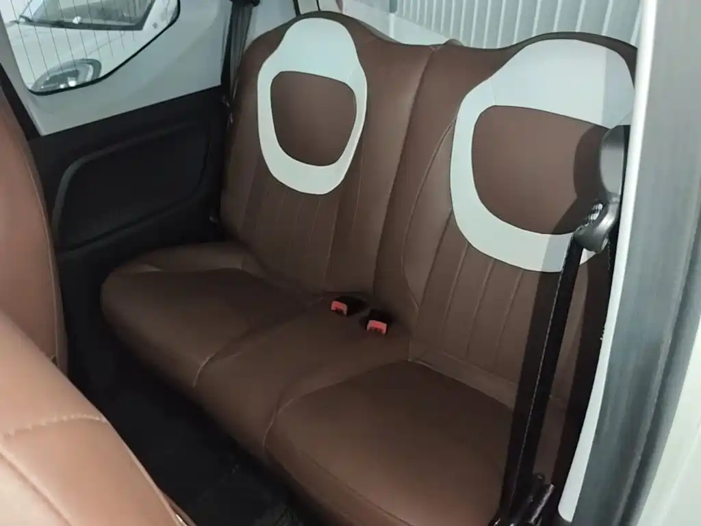 Wuling MINIEV — миниатюра 17
