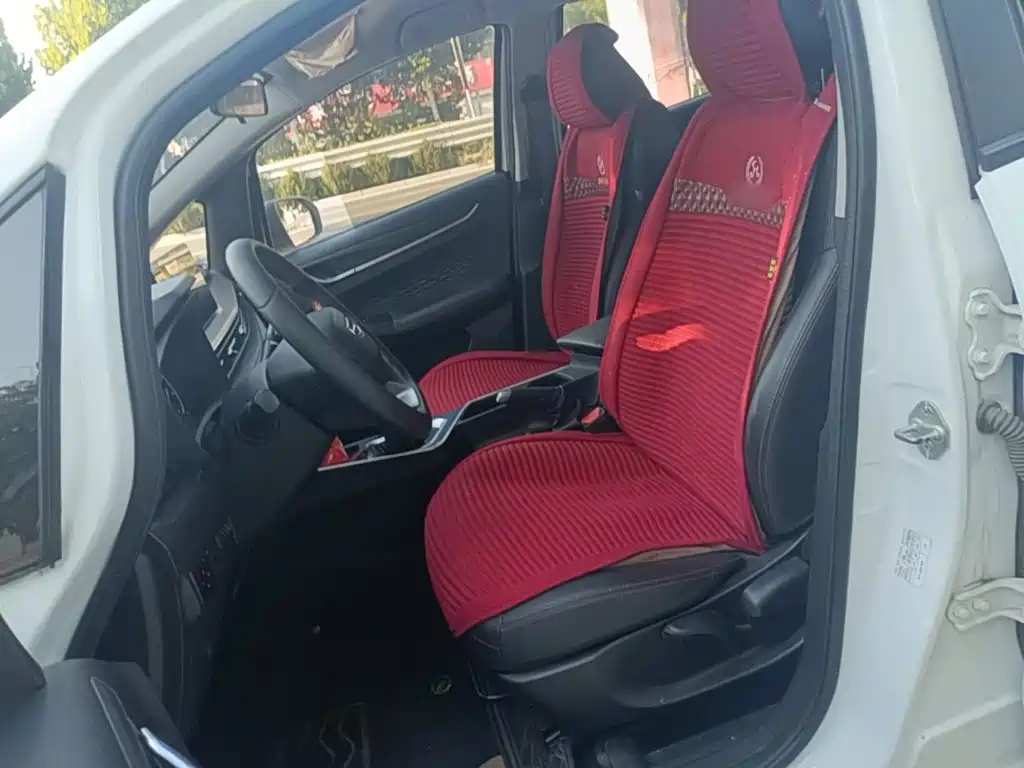 Geely Vision X3 — миниатюра 15