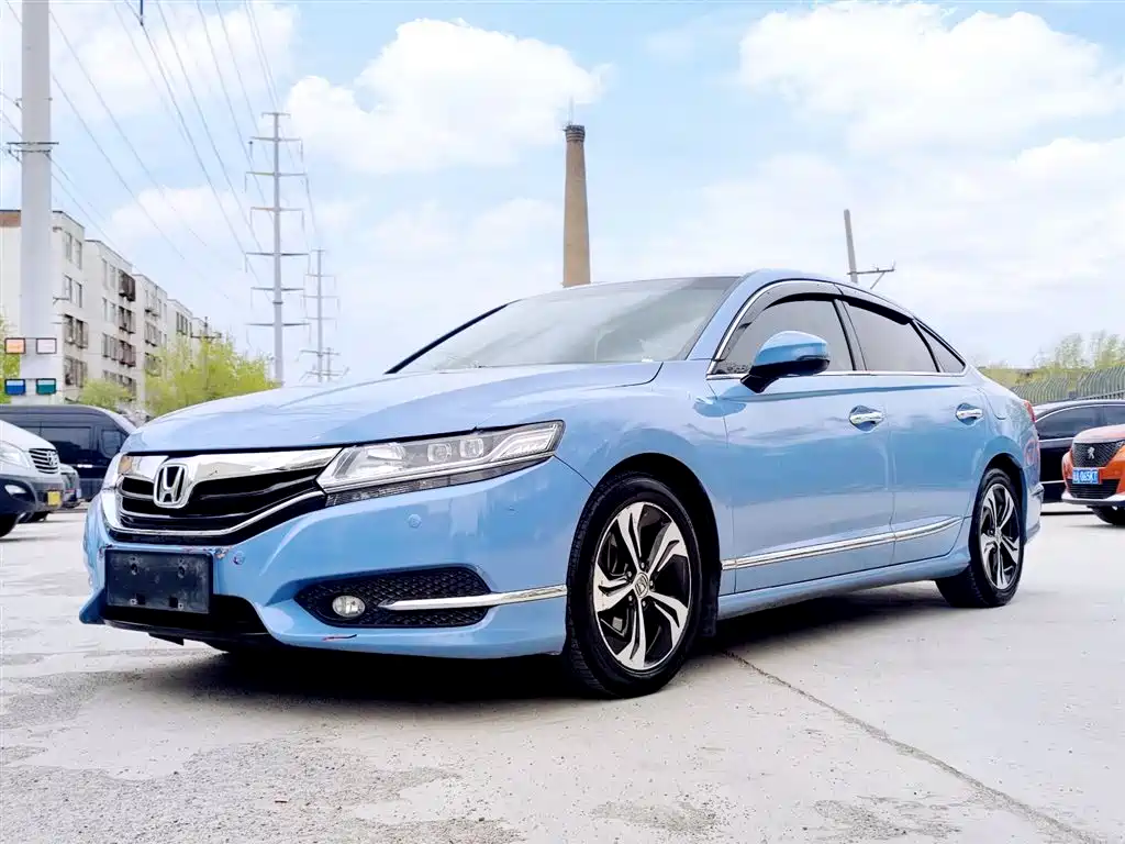 Honda Spirior 2016