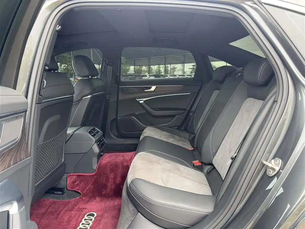 Audi A6L — миниатюра 13