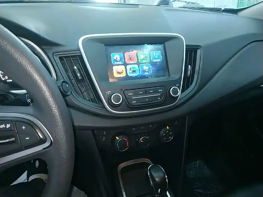 Chevrolet Cavalier — миниатюра 13