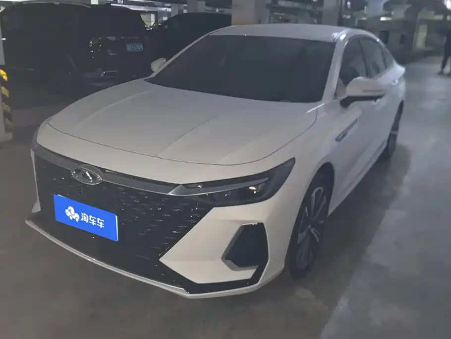 Chery Arrizo 8