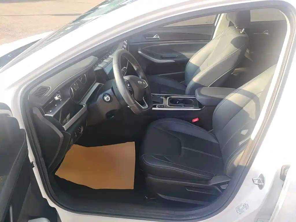 Chery Arrizo 5 — миниатюра 15