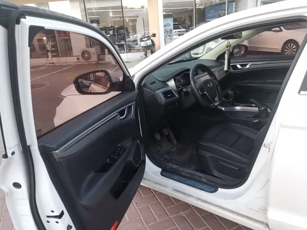 Geely Emgrand GL — миниатюра 19