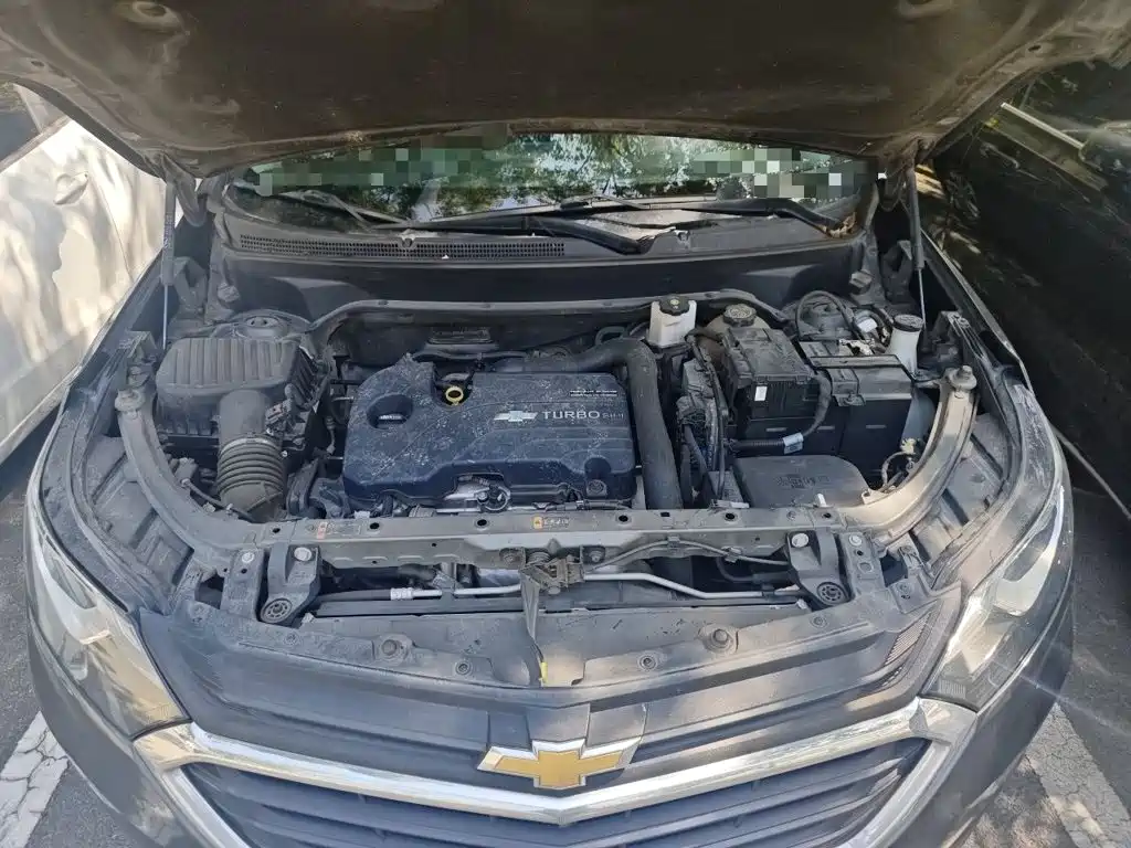 Chevrolet Equinox — миниатюра 21