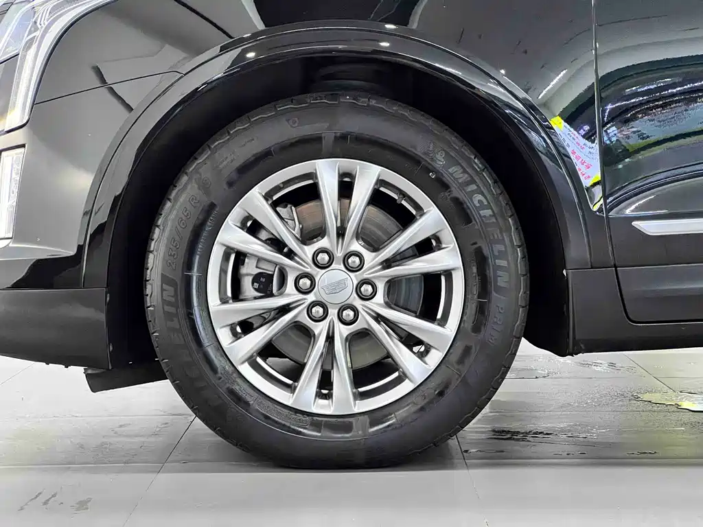 Cadillac XT5 — миниатюра 10