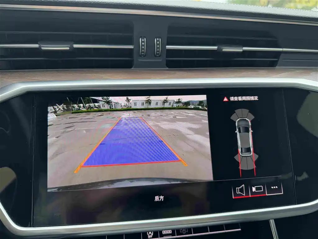 Audi A6L — миниатюра 16