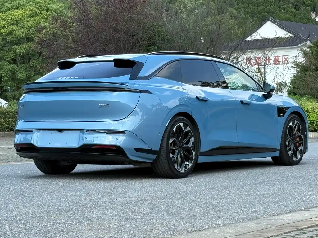 Zeekr 007GT — миниатюра 28