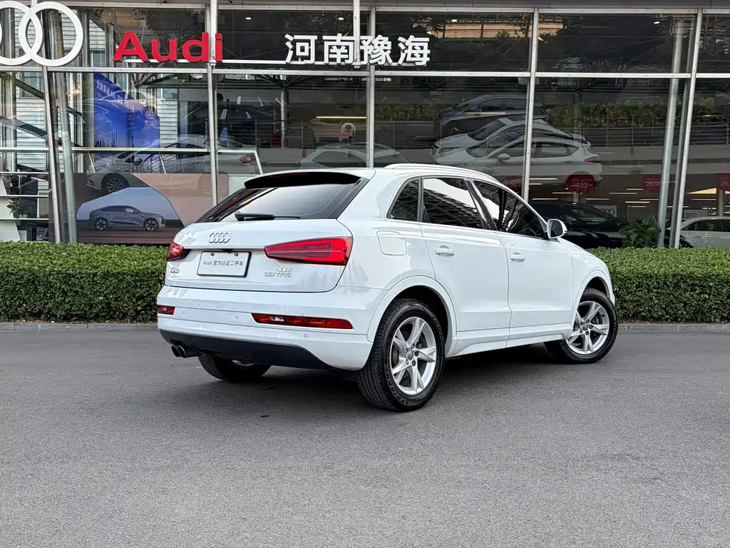 Audi Q3 — миниатюра 5