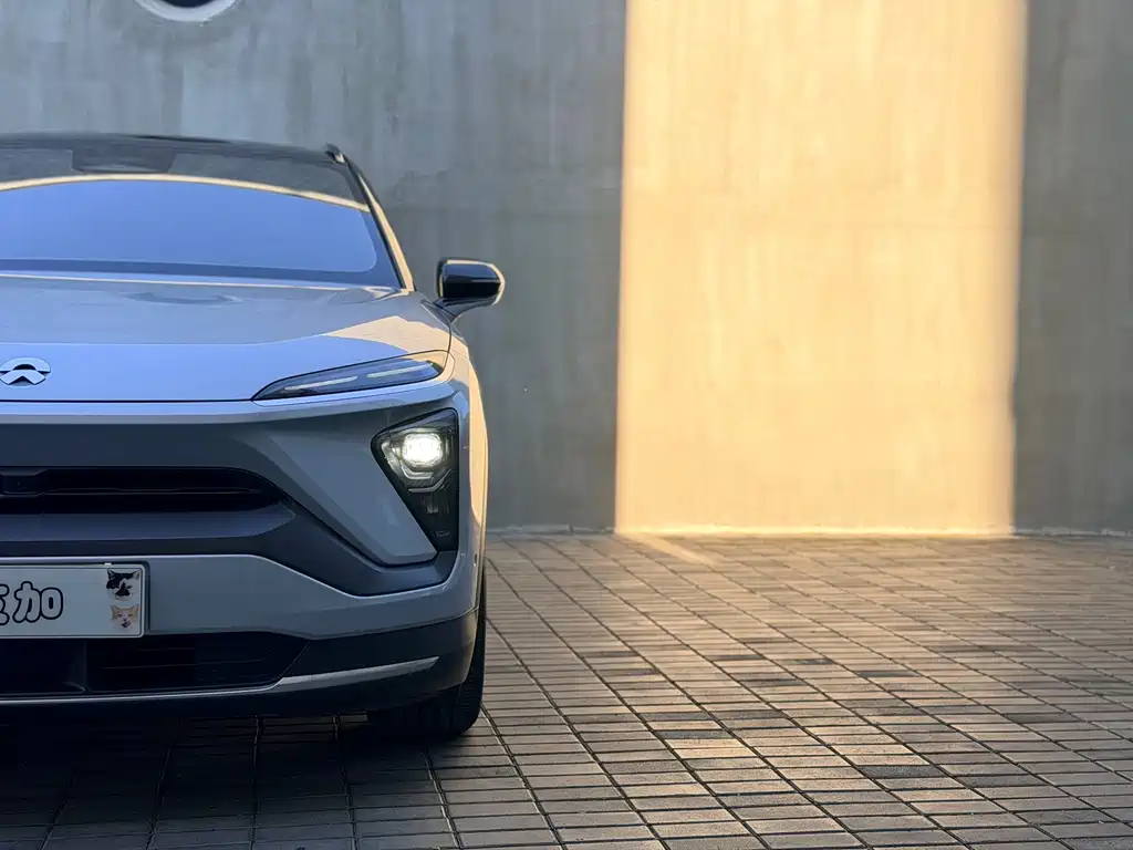 NIO ES6 — миниатюра 4