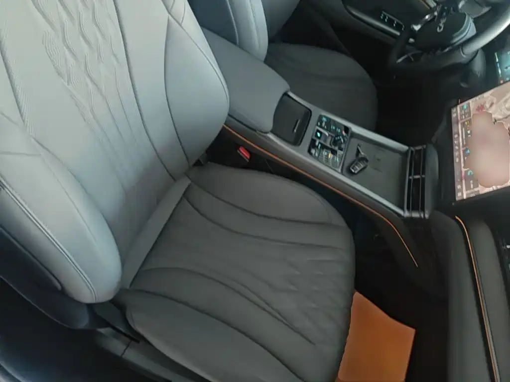 BYD Seal — миниатюра 25