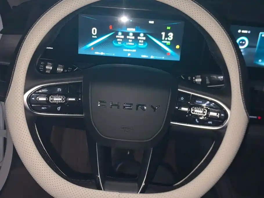 Chery Arrizo 8 — миниатюра 15