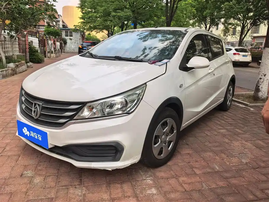 Baojun 310 2018
