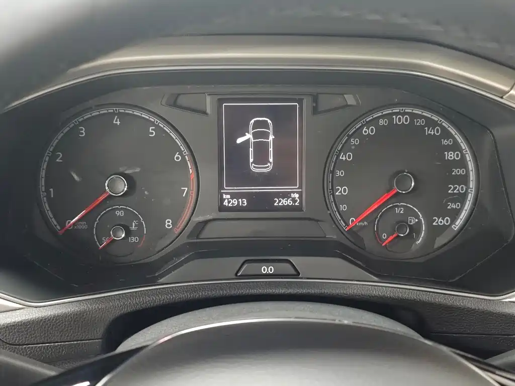 VOLKSWAGEN T ROC EXPLORING SONGS