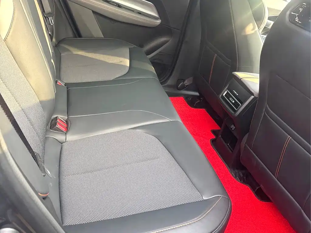 CHANGAN CHANGAN AUCHAN Z6