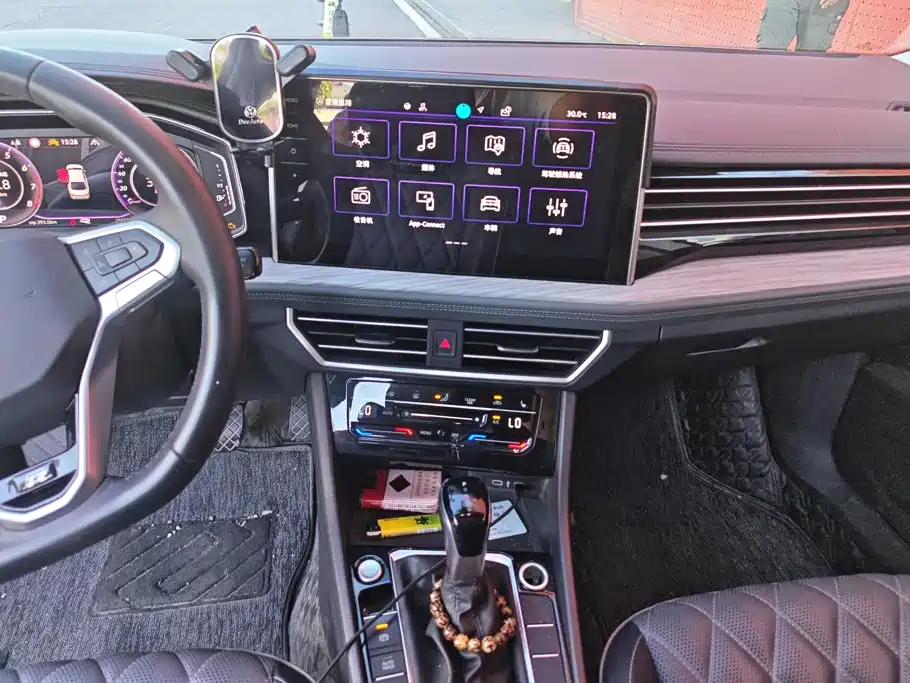 Volkswagen Sagitar — миниатюра 13