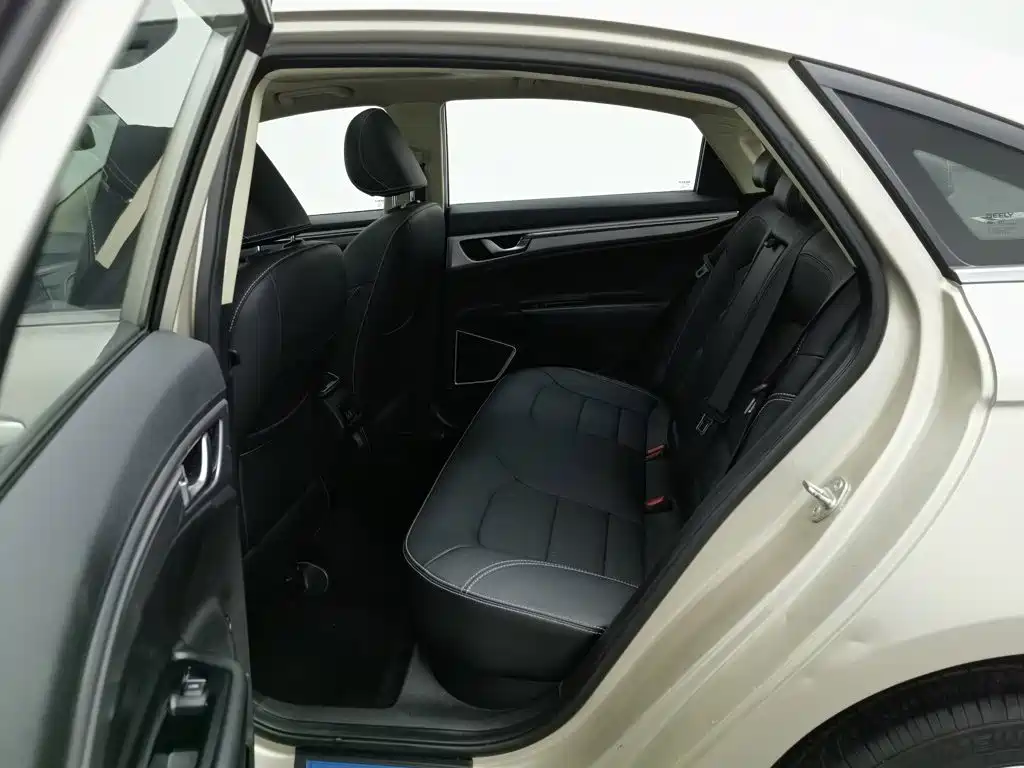 Geely Emgrand GL — миниатюра 15