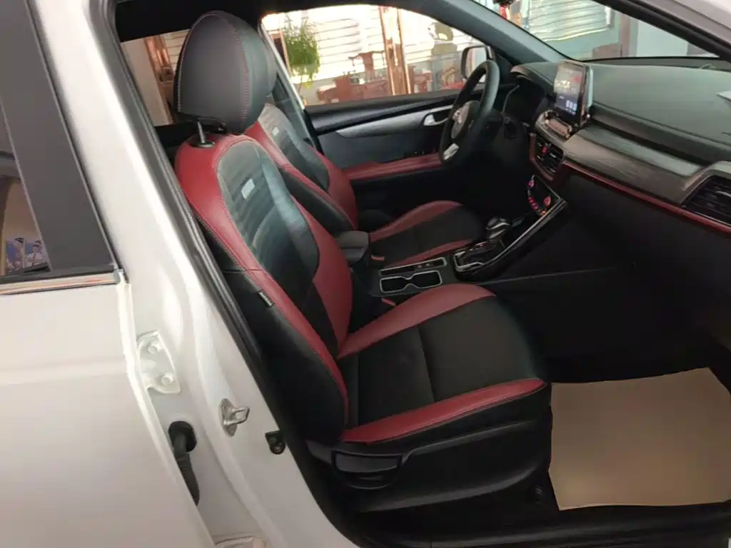 Kia Sportage — миниатюра 25