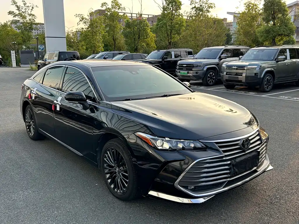 Toyota Avalon — миниатюра 4