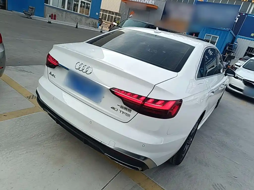 Audi A4L — миниатюра 7