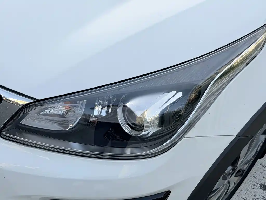 Kia KX Cross — миниатюра 13