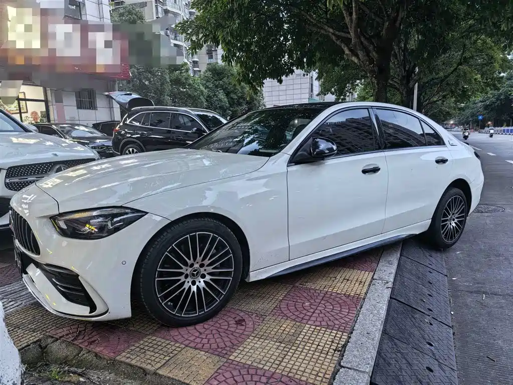 Mercedes-Benz C-Class 2023