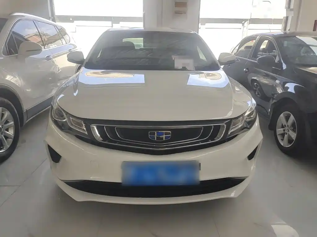 Geely Emgrand GL — миниатюра 3