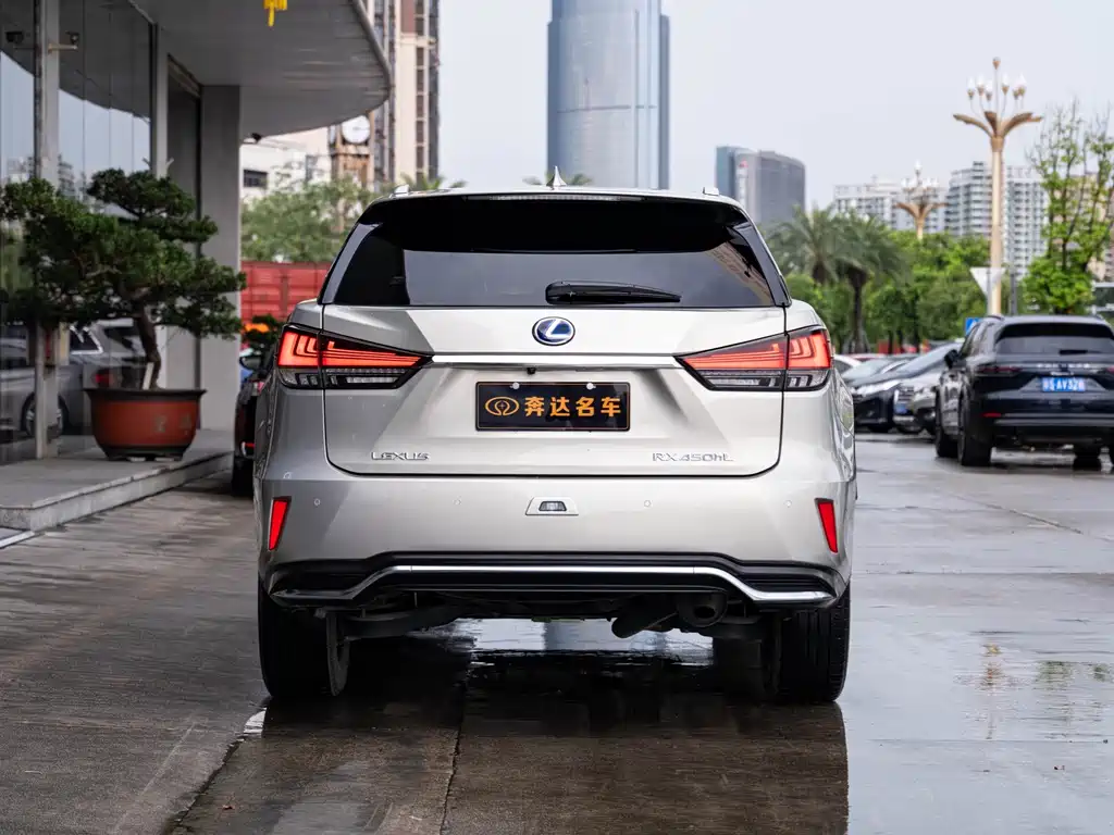Lexus RX — миниатюра 5