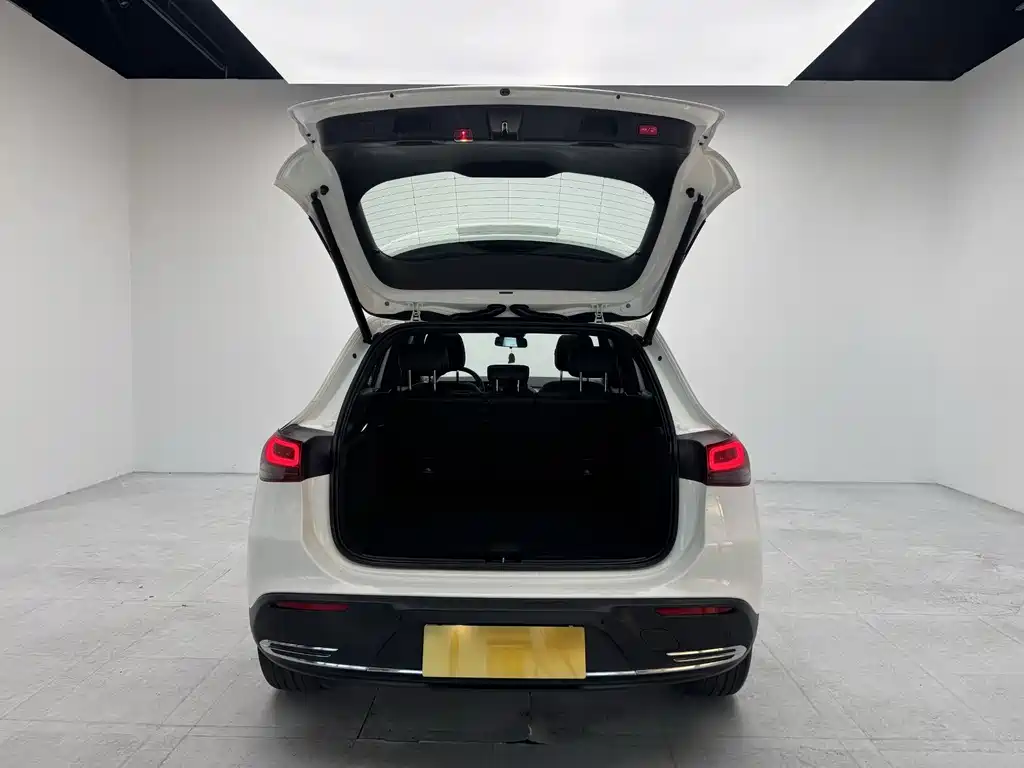 Mercedes-Benz EQA — миниатюра 5