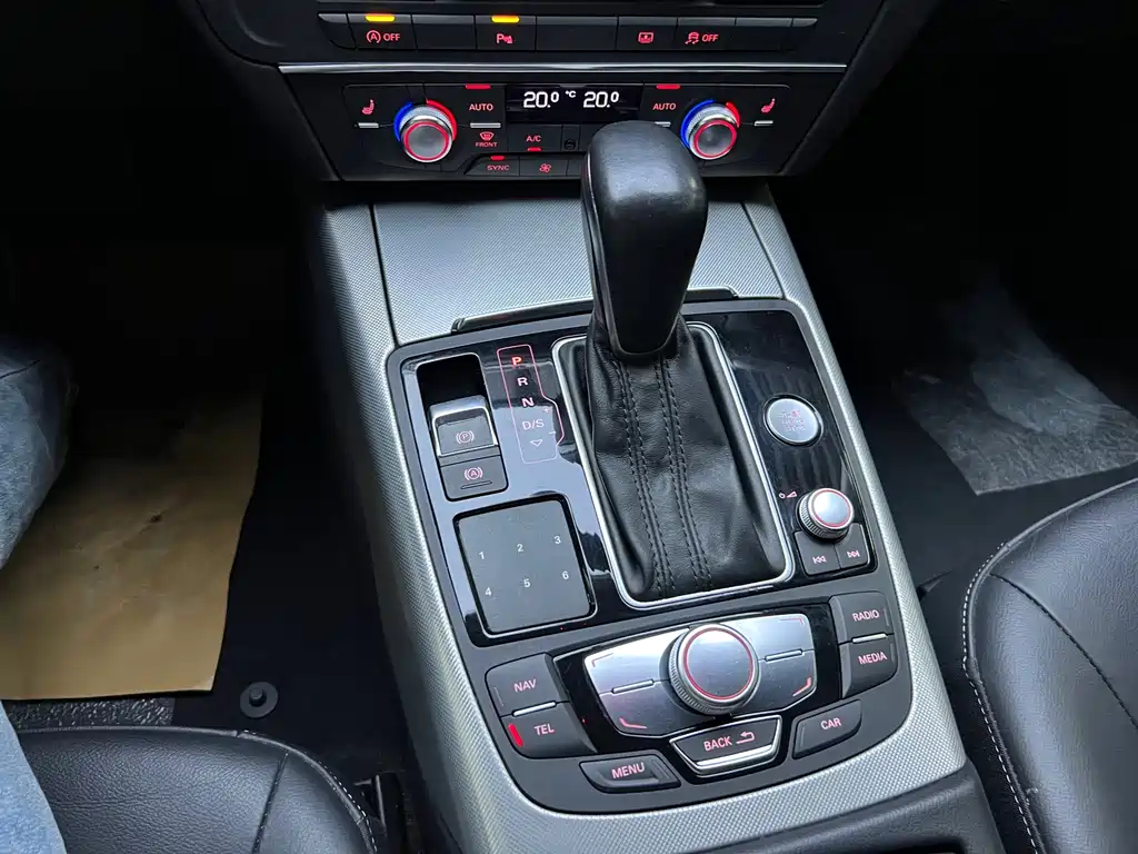 Audi A6L — миниатюра 7