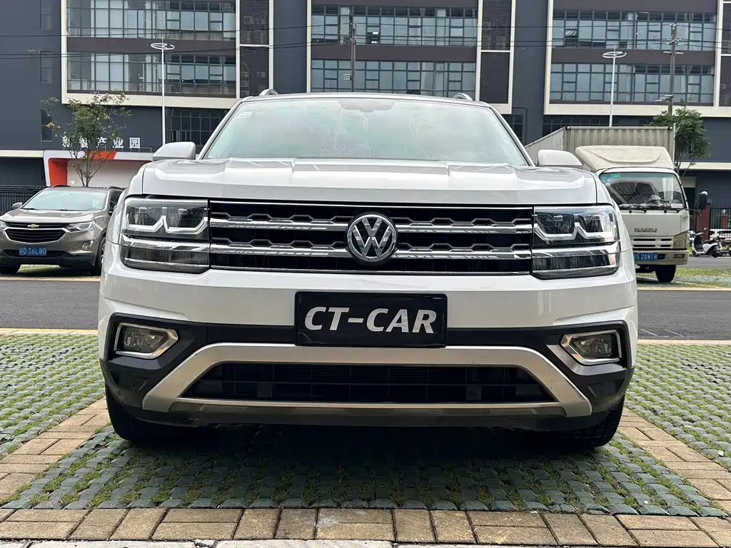 Volkswagen Teramont — миниатюра 2