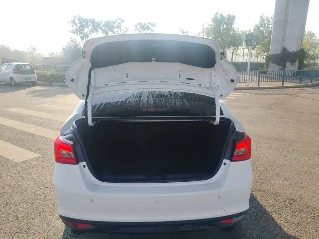 Chery Arrizo 5 — миниатюра 19