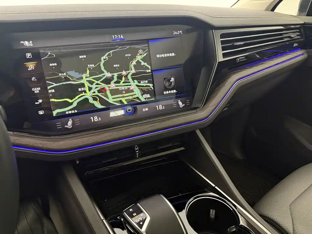 Volkswagen Touareg — миниатюра 12