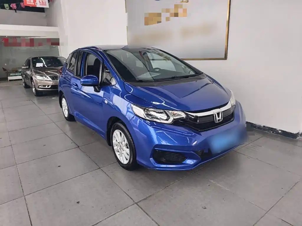 Honda Fit — миниатюра 4