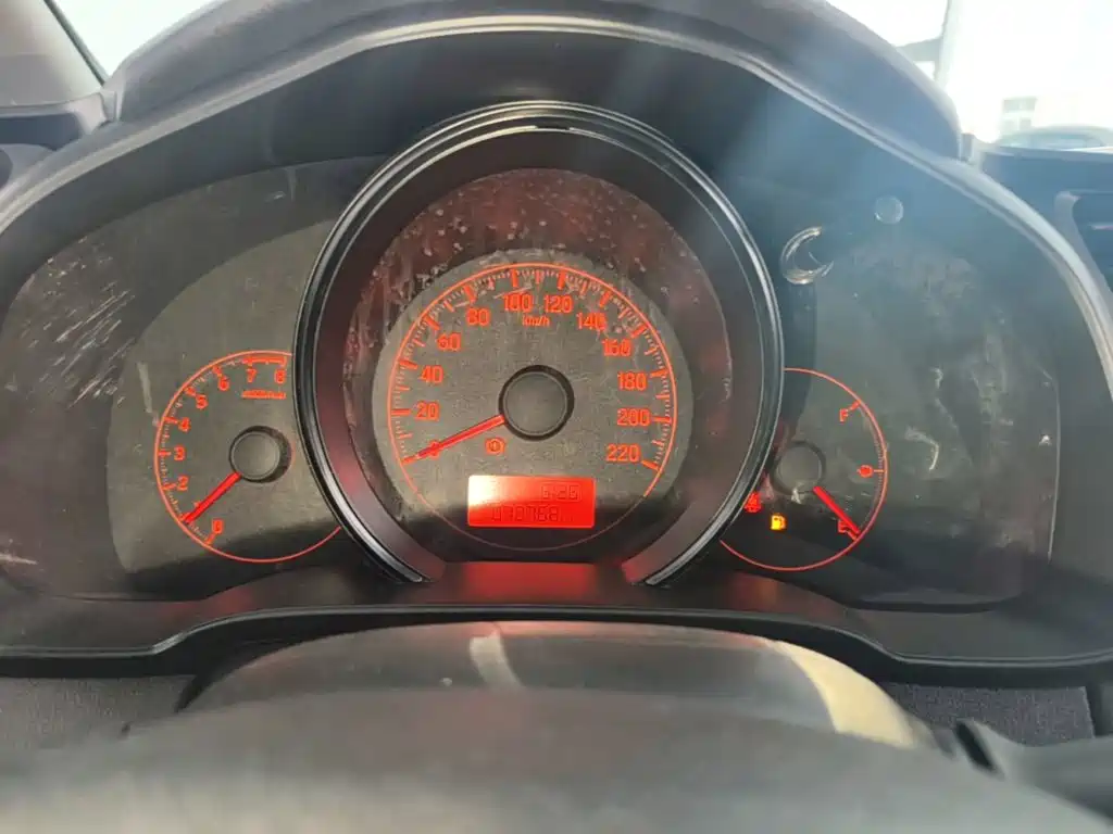 Honda Fit — миниатюра 12