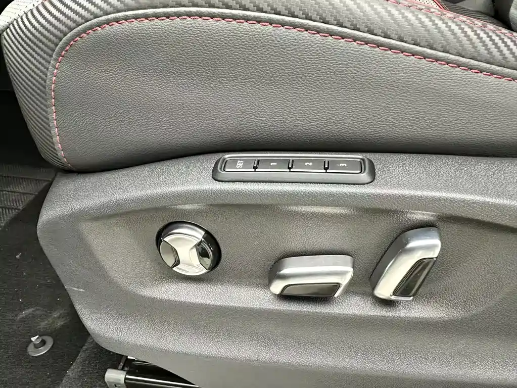 Volkswagen Teramont — миниатюра 7