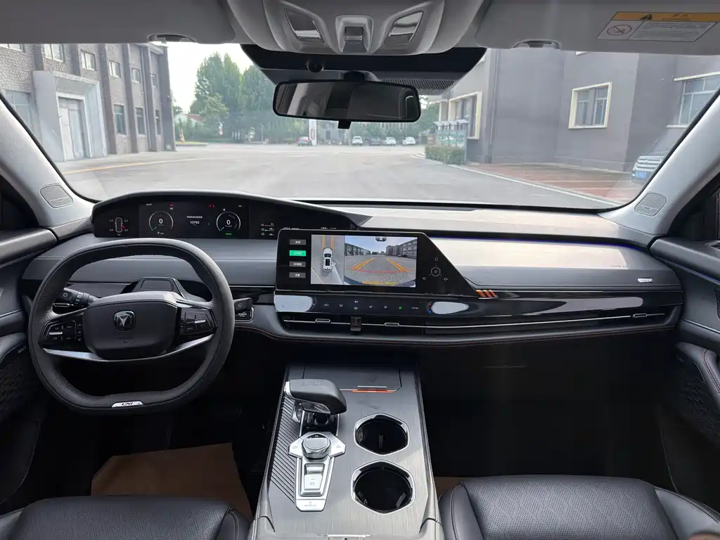 Changan UNI-K iDD — миниатюра 12