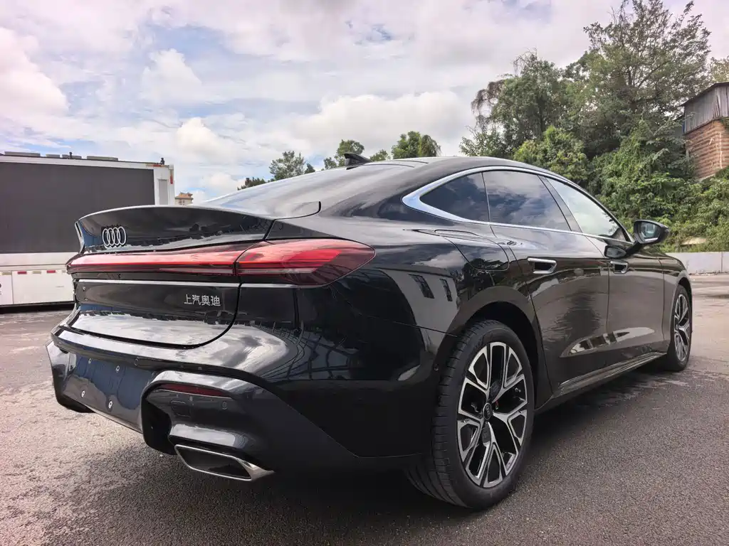 Audi A5L Sportback — миниатюра 7