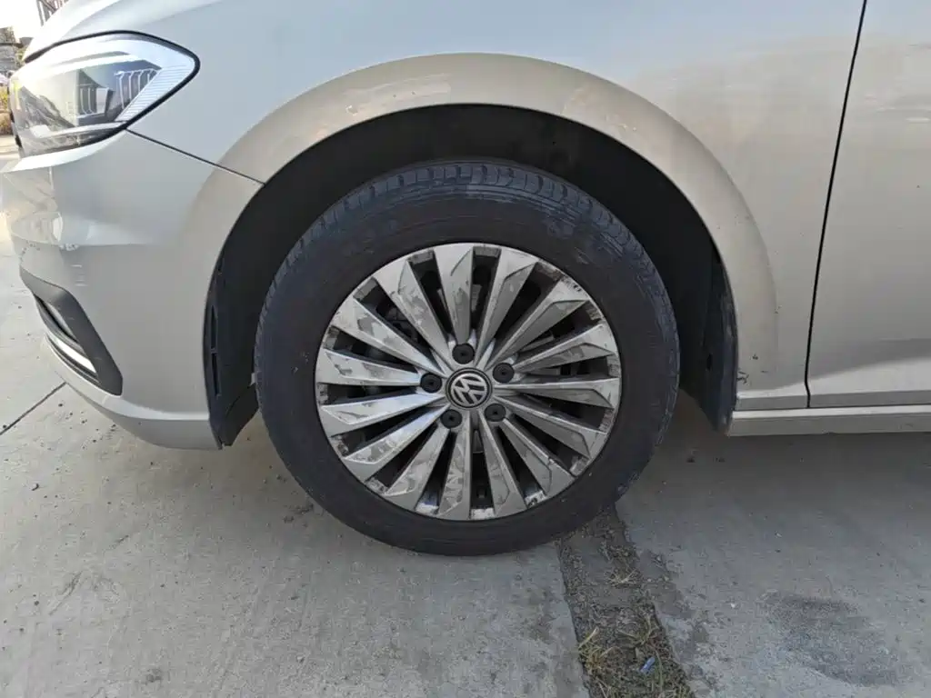 Volkswagen Lavida — миниатюра 23