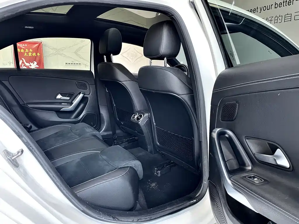 MERCEDES-BENZ A CLASS