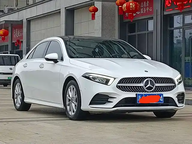 MERCEDES-BENZ A CLASS
