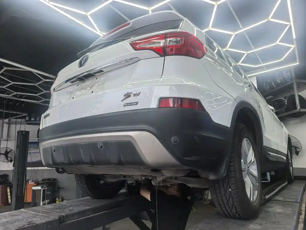 Changan CS75 — миниатюра 15