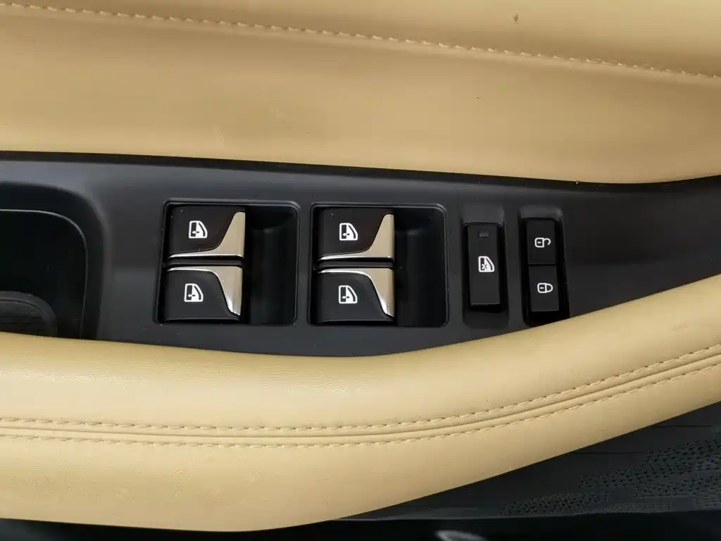 Changan UNI-K 2021 2.0T Luxury