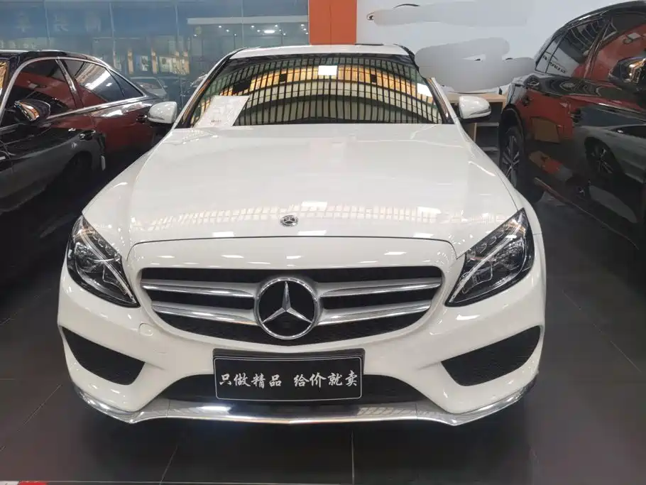 Mercedes-Benz C-Class — миниатюра 2