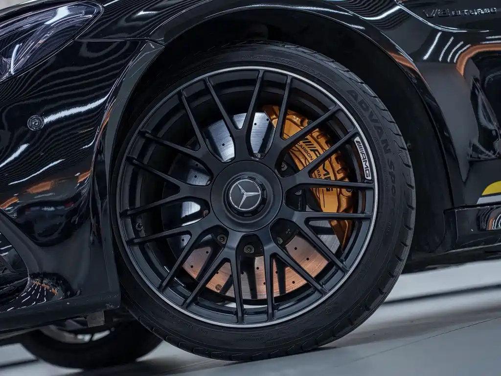 MERCEDES-BENZ C CLASS AMG