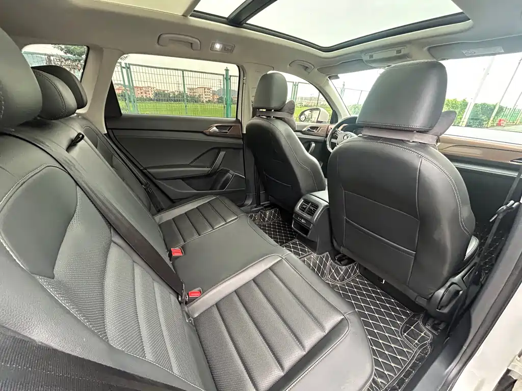 Volkswagen Tharu — миниатюра 12