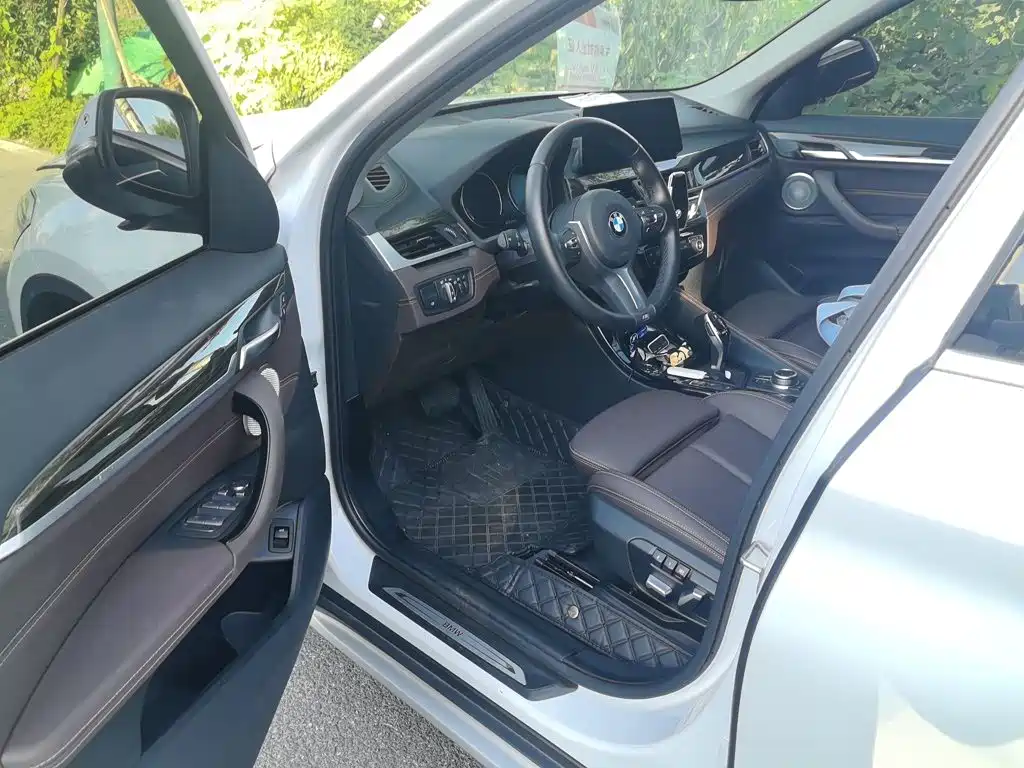 BMW X1 — миниатюра 14