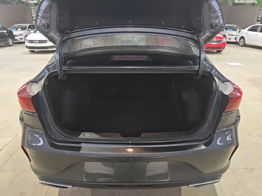Changan Eado — миниатюра 19